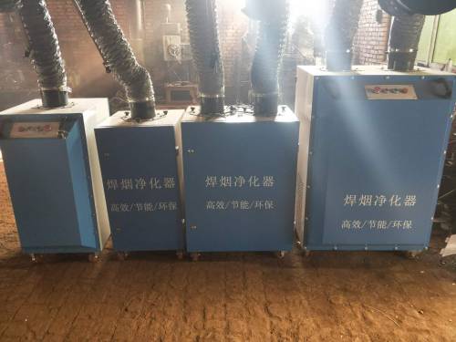 斜面焊煙凈化機(jī)與直面焊煙凈化機(jī)對(duì)比圖 斜面焊煙凈化機(jī)與直面焊煙凈化機(jī)對(duì)比圖
